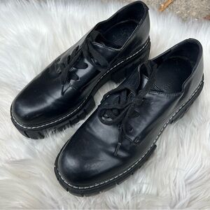 Madden girl Black Phoenix Laced Chunky Oxford Loafers Shoes